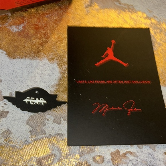 Red white black patent Retro Jordan OG  gym shoe size 8.5 - Picture 10 of 10